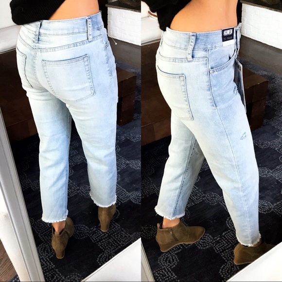 🆕 HIGH RISE STRAIGHT CROP BOYFRIEND JEANS! - Picture 3 of 8